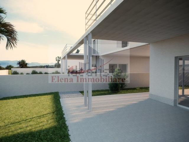 Villetta bifamiliare in vendita di 400 m² in Via Egeo
