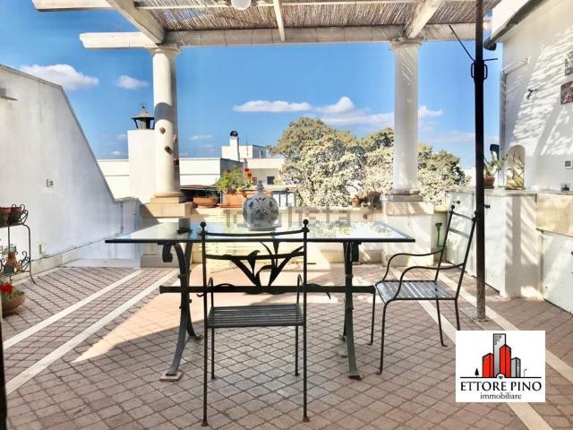 Villetta bifamiliare in vendita di 400 m²
