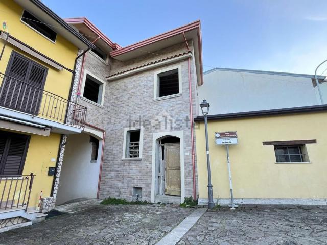 Villetta bifamiliare in vendita di 400 m²