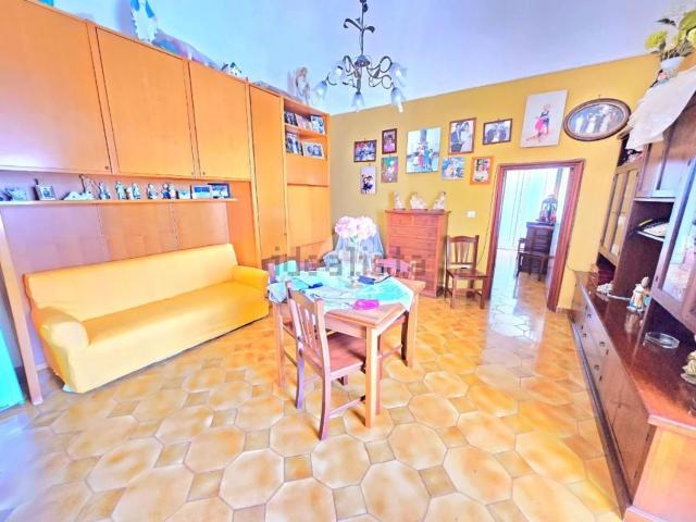 Villetta bifamiliare in vendita di 55 m² in Via Santa Maria la Bruna, 77