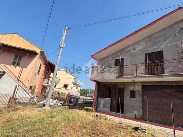 Villetta bifamiliare in vendita di 56 m² in Via Santo Stefano, 44