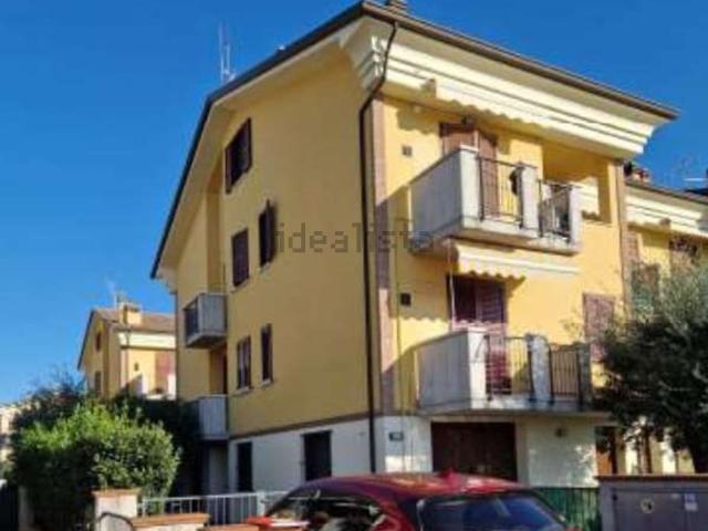 Villetta bifamiliare in vendita di 59 m² in Via Eugenio Montale