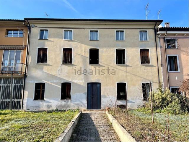Villetta bifamiliare in vendita di 503 m² in Via Porto, 87