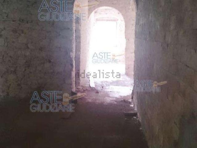 Villetta bifamiliare in vendita di 500 m² in Via Nazionale