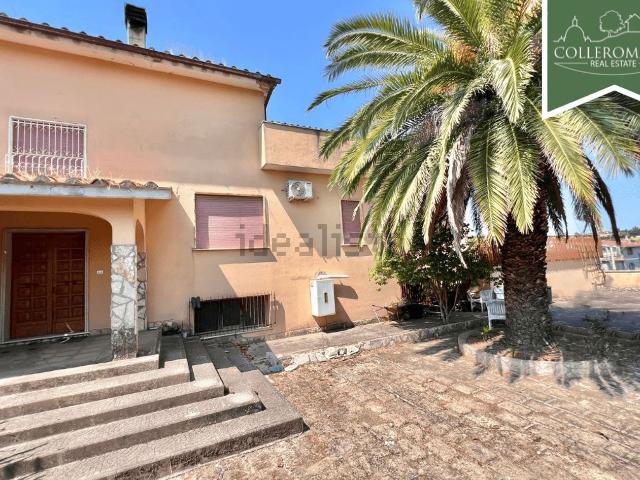 Villetta bifamiliare in vendita di 500 m² in Via Quartarella, 26
