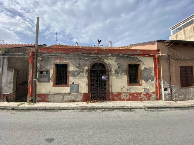 Villetta bifamiliare in vendita di 50 m² in Via Pace Giammoro