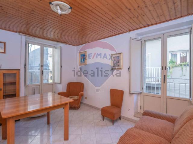 Villetta bifamiliare in vendita di 50 m² in Via S. Sofia, 63