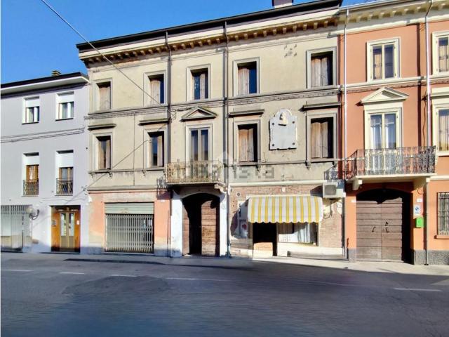 Villetta bifamiliare in vendita di 650 m² in Via Casa Bruciata, 14
