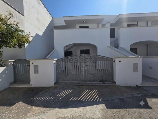 Villetta bifamiliare in vendita di 65 m² in Via F. Baracca