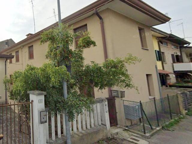 Villetta bifamiliare in vendita di 65 m² in Via Luigi Guerrato, 5