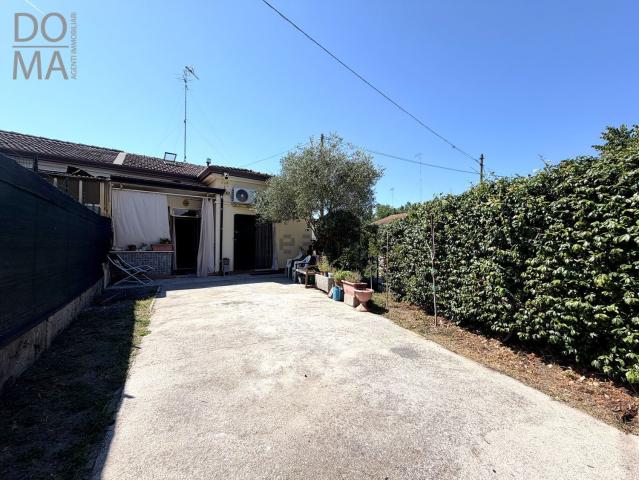 Villetta bifamiliare in vendita di 65 m² in Via Roma, 5