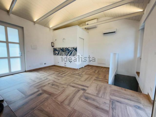 Villetta bifamiliare in vendita di 65 m² in Via Roma