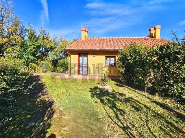 Villetta bifamiliare in vendita di 66 m² in Via Camporbiano, 1