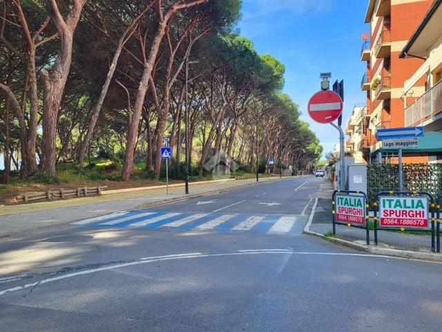 Villetta bifamiliare in vendita di 66 m² in Via Lago Maggiore