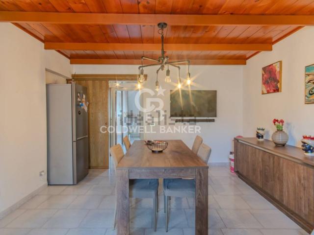Villetta bifamiliare in vendita di 67 m² in Via Dott M. Troya, 15