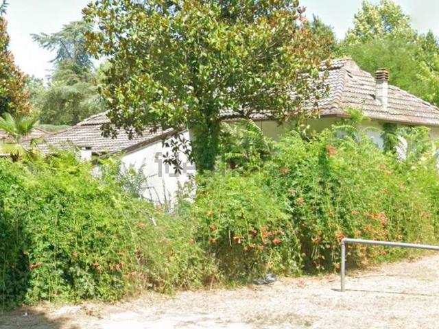 Villetta bifamiliare in vendita di 67 m² in Via Plutone, 19