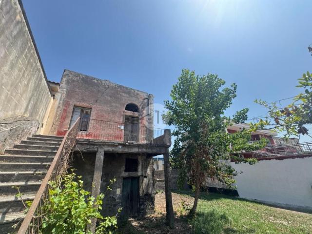 Villetta bifamiliare in vendita di 60 m² in Via Catapani