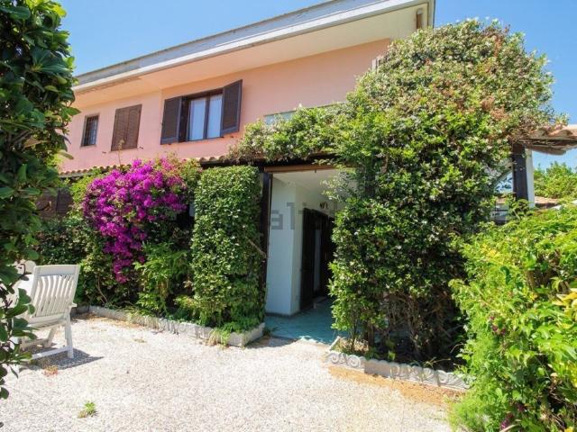 Villetta bifamiliare in vendita di 60 m² in Via Lago Lugano
