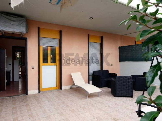 Villetta bifamiliare in vendita di 60 m² in Via Raffaele Resta Rettore, 2