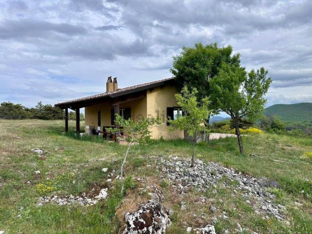 Villetta bifamiliare in vendita di 60 m² in Via Villa Nuova
