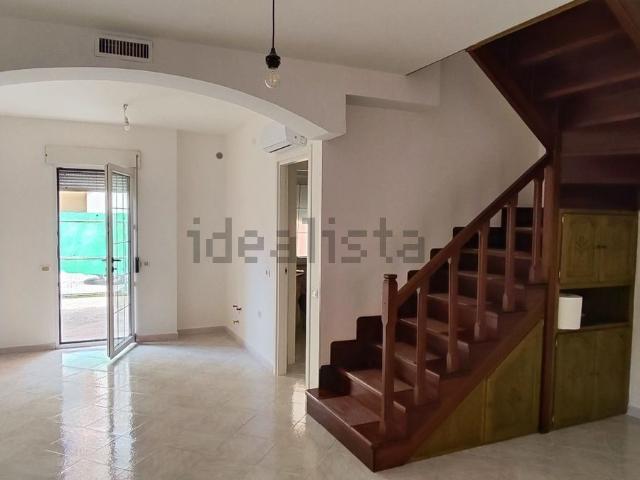 Villetta bifamiliare in vendita di 74 m² in Via del Popolo, 4