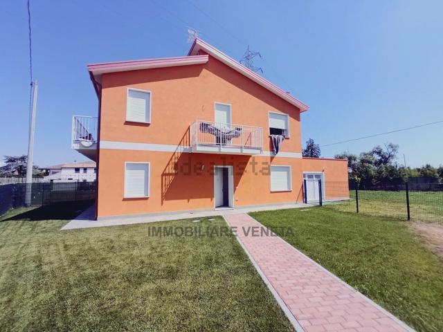 Villetta bifamiliare in vendita di 75 m²