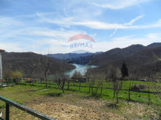 Villetta bifamiliare in vendita di 75 m² in Località Bavastri, 27