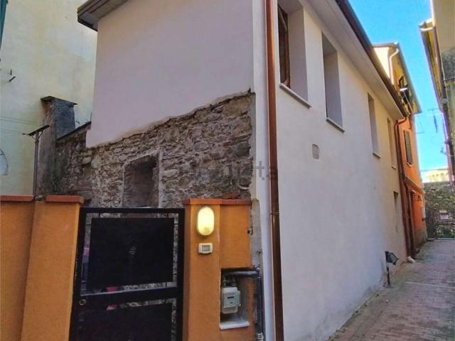 Villetta bifamiliare in vendita di 75 m² in Piazza Giacomo Matteotti