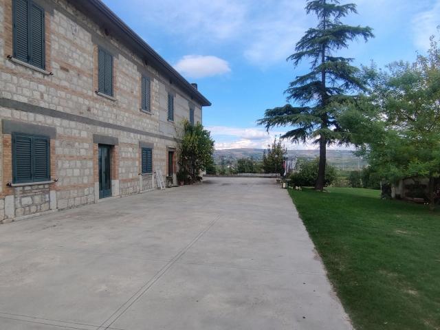 Villetta bifamiliare in vendita di 75 m² in Via dei Mercuri, 21