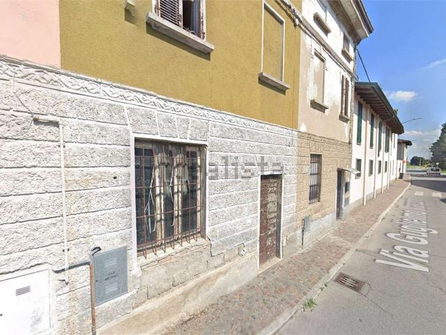 Villetta bifamiliare in vendita di 75 m² in Via Guglielmo Marconi, 31