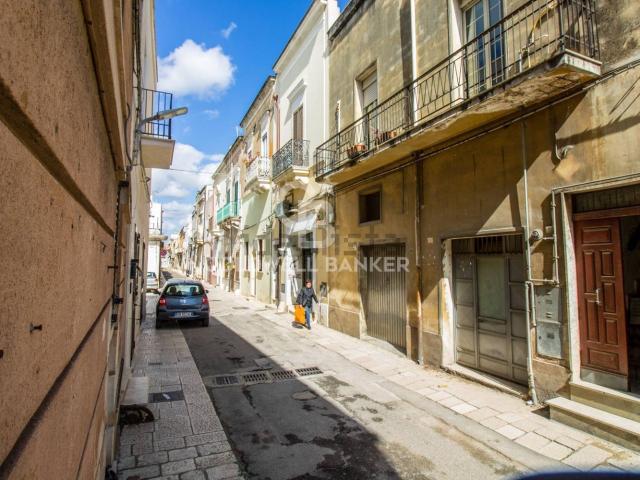Villetta bifamiliare in vendita di 77 m² in Via Manfredi Svevo