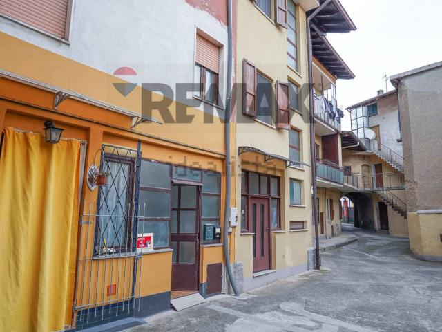 Villetta bifamiliare in vendita di 78 m² in Via Canonico Finazzi, 22