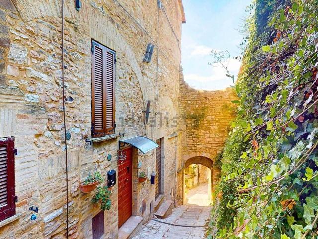 Villetta bifamiliare in vendita di 70 m² in Piazza delle Foglie III, 11