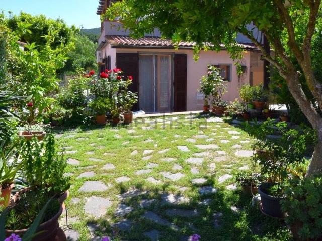Villetta bifamiliare in vendita di 70 m² in Traversa degli Alzi
