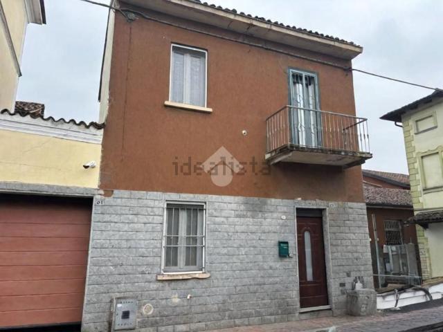 Villetta bifamiliare in vendita di 70 m² in Via Felice Cavallotti, 23