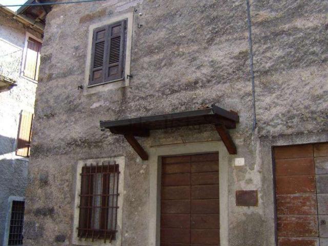 Villetta bifamiliare in vendita di 70 m² in Via Giovanni Marconi