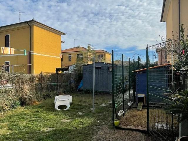 Villetta bifamiliare in vendita di 70 m² in Via Lago D&apos Iseo