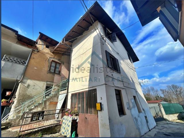 Villetta bifamiliare in vendita di 70 m² in Via Stribiana Superiore
