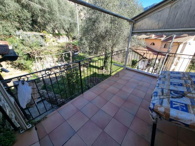 Villetta bifamiliare in vendita di 72 m² in Via Garibaldi, 8