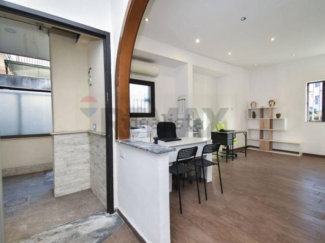 Villetta bifamiliare in vendita di 73 m² in Via Belsito, 14