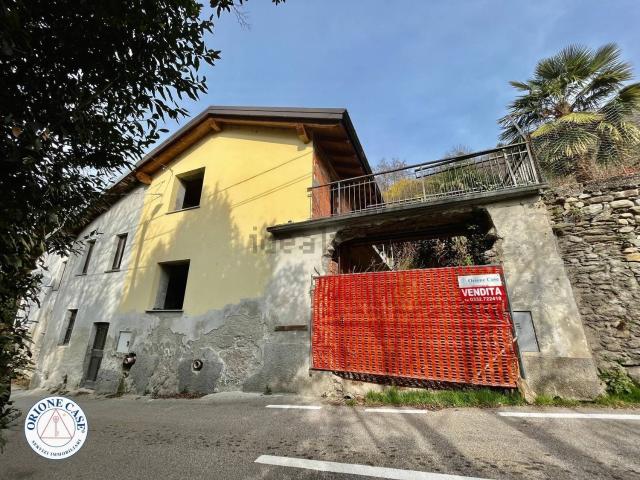 Villetta bifamiliare in vendita di 85 m² in Via della Parrocchia, 7