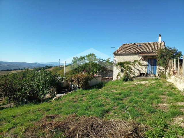 Villetta bifamiliare in vendita di 85 m² in Contrada Crocella