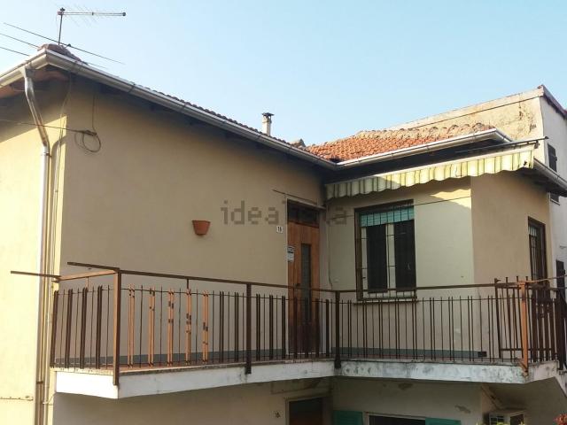 Villetta bifamiliare in vendita di 85 m² in Via Cadegualchi, 43