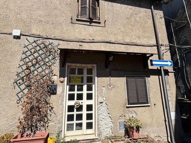 Villetta bifamiliare in vendita di 85 m² in Via Zepponami