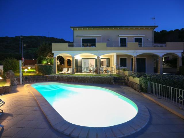 Villetta bifamiliare in vendita di 87 m² in Via Porto Turistico, 99