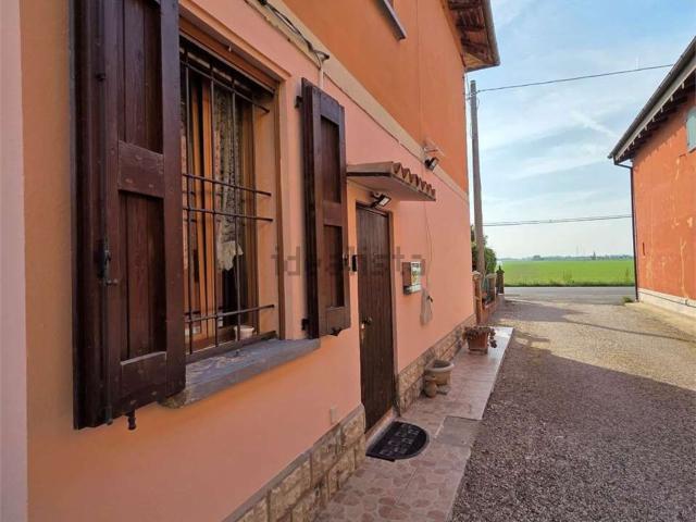 Villetta bifamiliare in vendita di 87 m² in Via Savena Vecchia, 37