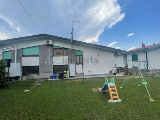 Villetta bifamiliare in vendita di 88 m² in Contrada Intelo, 43