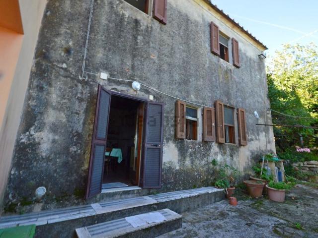 Villetta bifamiliare in vendita di 88 m² in Località S. Bianco, 2