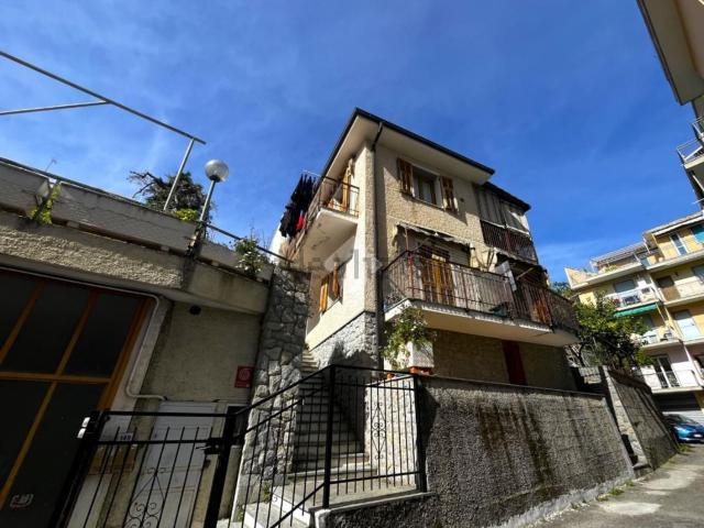 Villetta bifamiliare in vendita di 89 m² in Via Galileo Galilei, 149