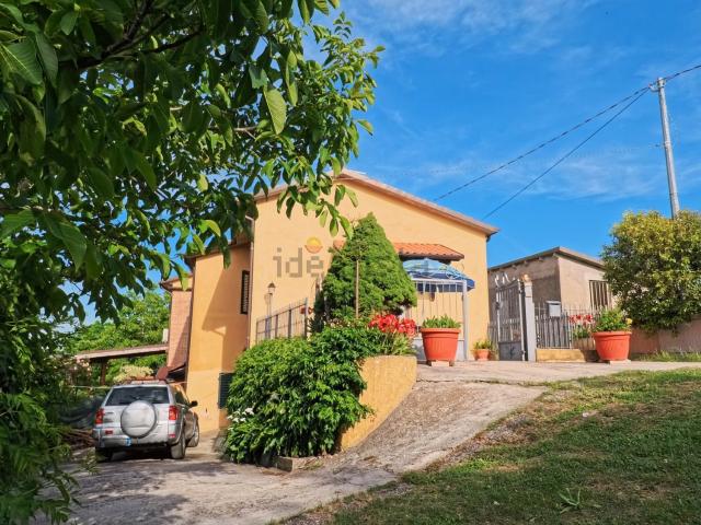 Villetta bifamiliare in vendita di 80 m²